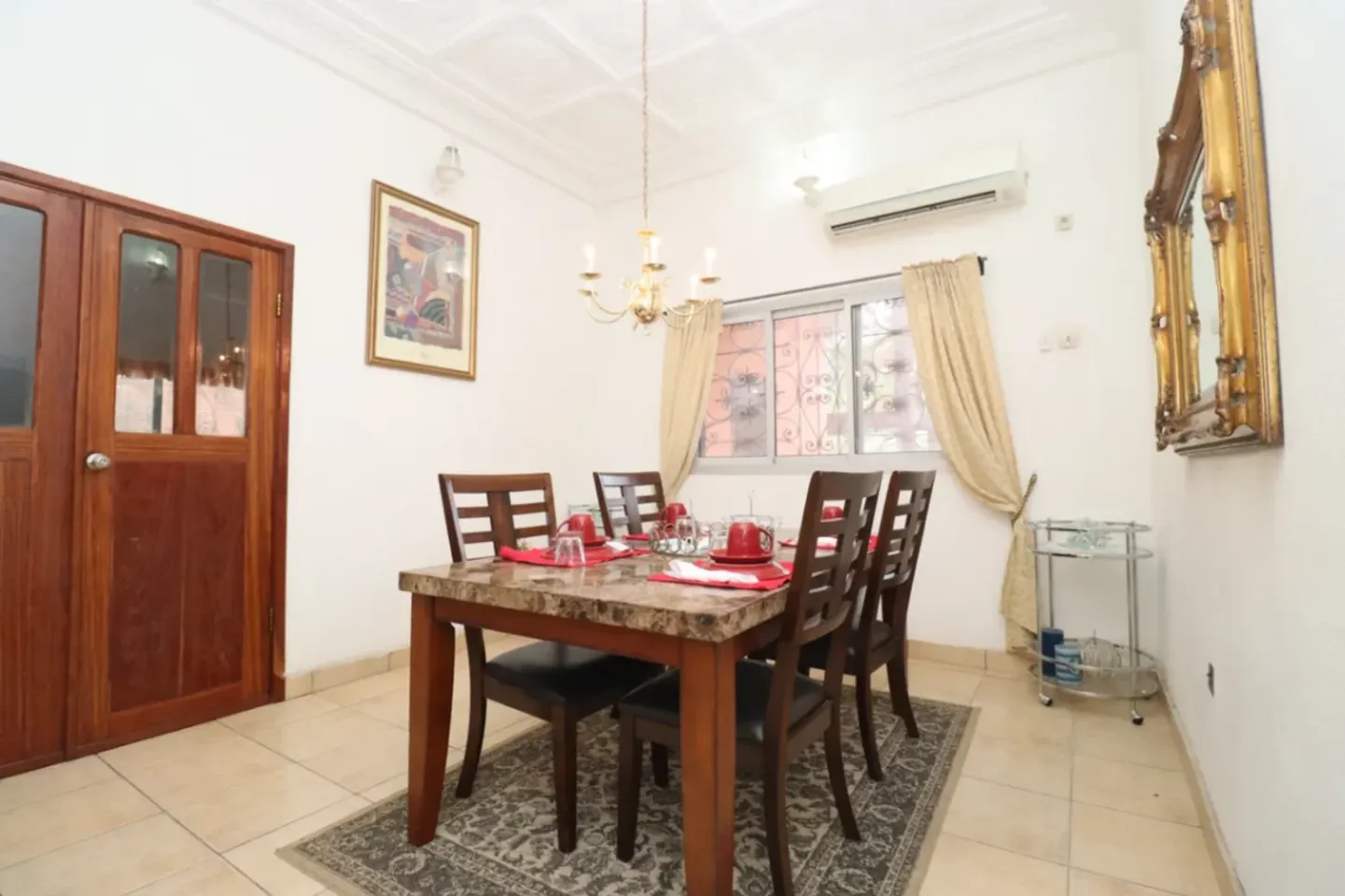 Studio Meublé Mokundange, Limbé (5/7)