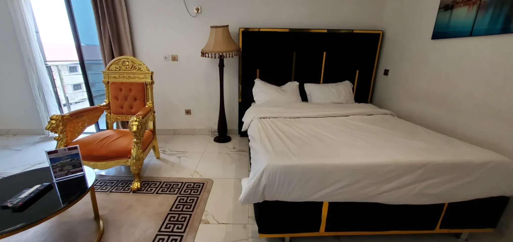 Chambre Meublée Bonaberi, Douala (3/7)