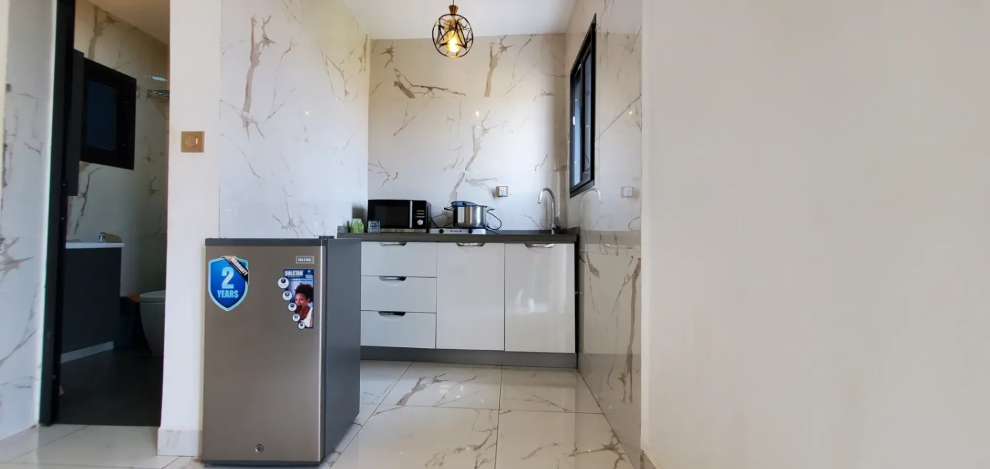 Chambre Meublée Bonaberi, Douala (6/7)