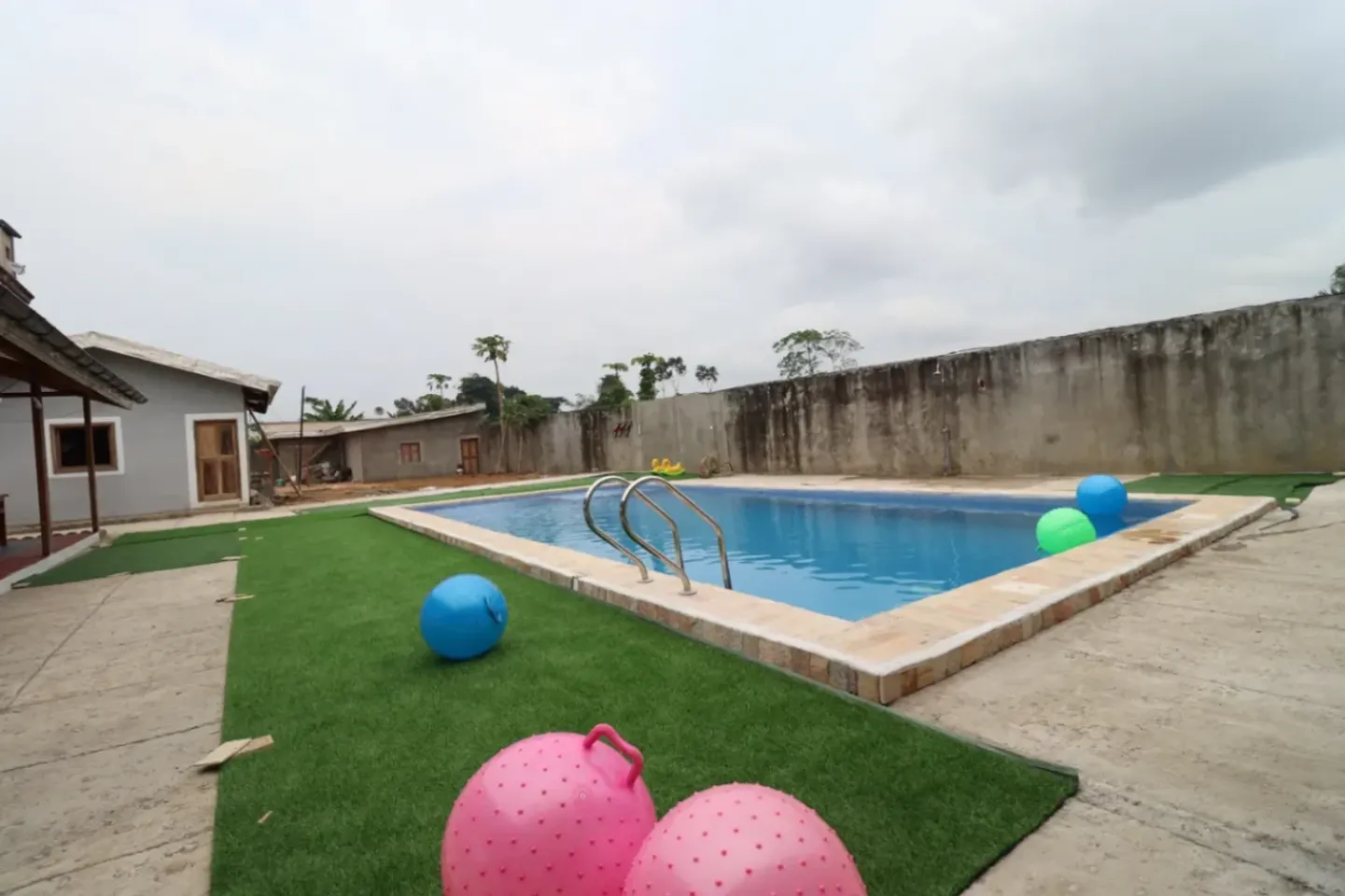 Chambre Meublée Ebome, Kribi (5/8)