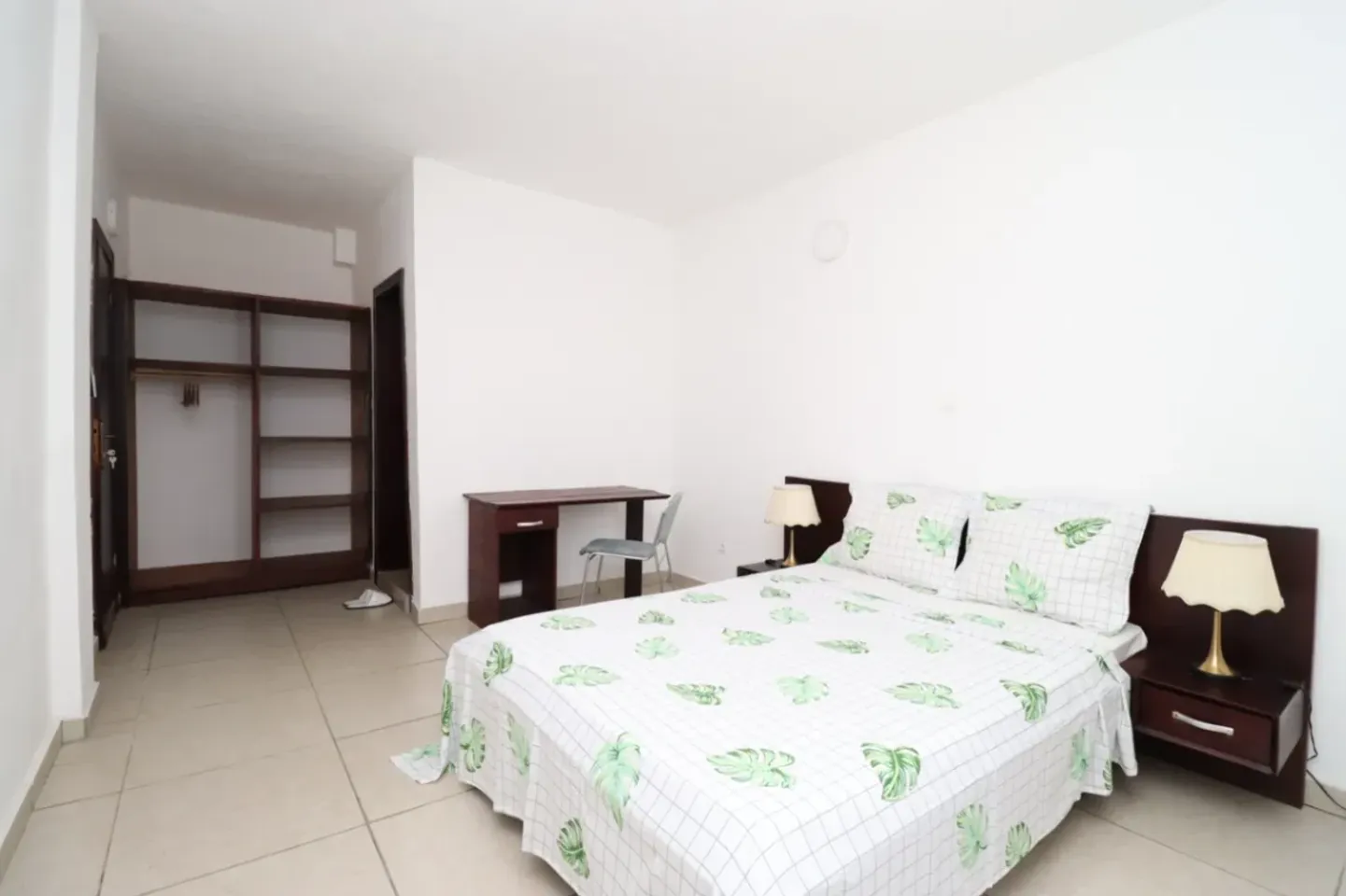 Studio Meublé Bwambe, Kribi (5/9)