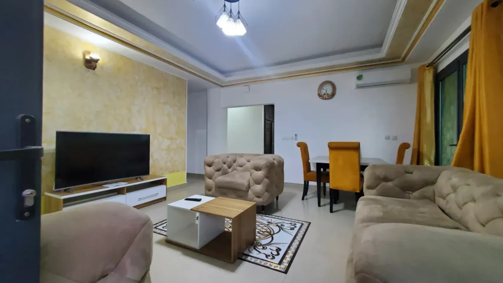 Studio Meublé Bonapriso, Douala (1/11)