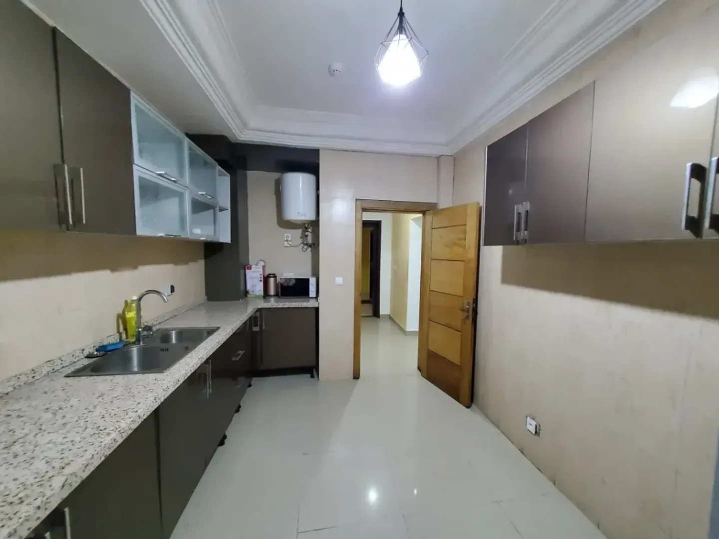 Studio Meublé Bonapriso, Douala (5/11)