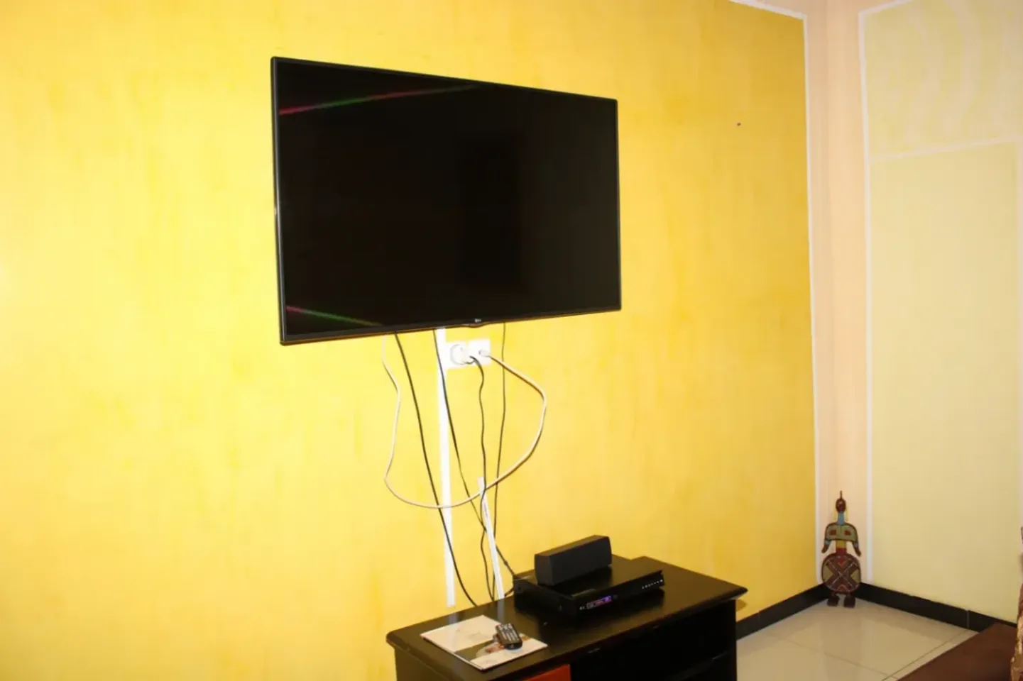 Studio Meublé Denver Bonamoussadi, Douala (2/11)