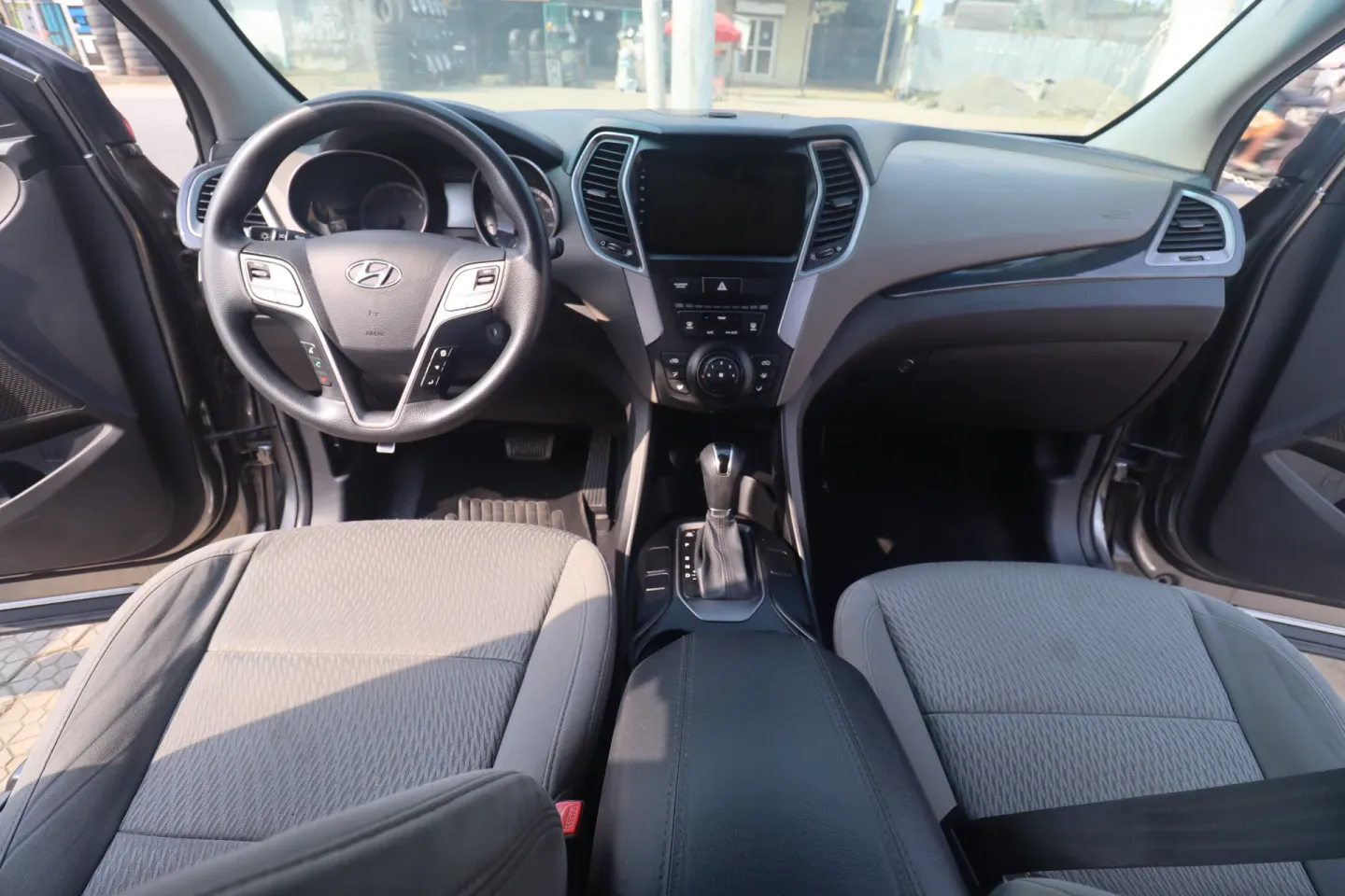 Hyundai Santa Fe | Automatique | Essence (8/8)