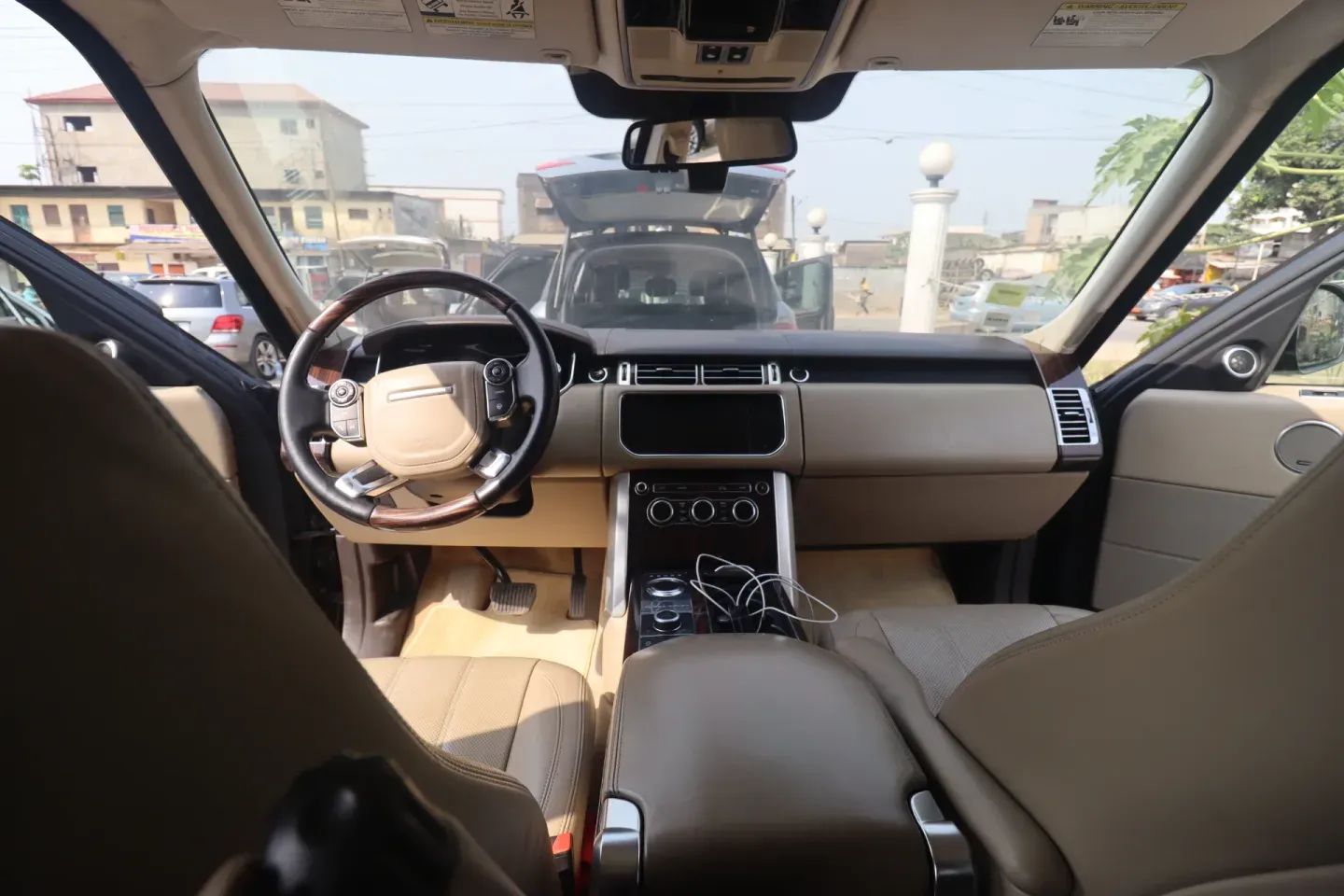 Land Rover HSE Range Rover | Automatique | Essence (4/8)