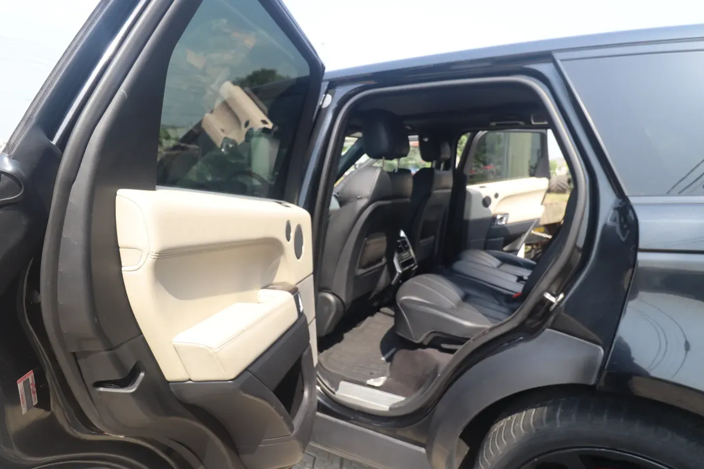 Range Rover Sport HSE | Automatique | Essence (5/7)