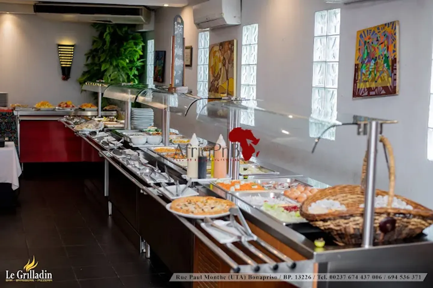 Le Grilladin Restaurant (7/12)