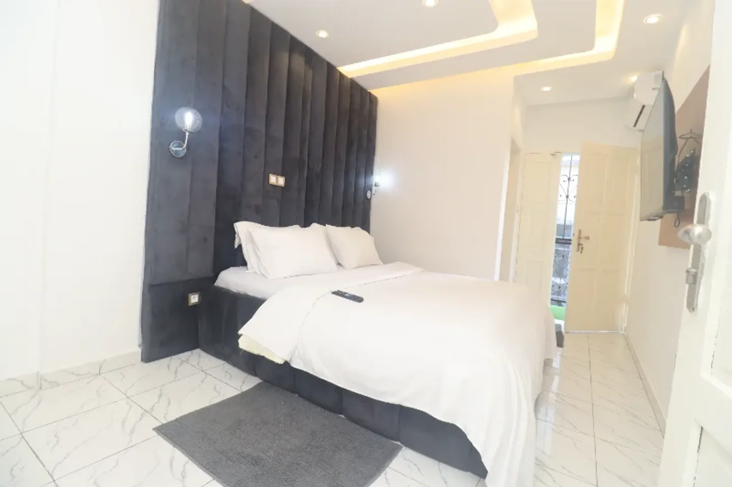 Appartement Meublé Bonapriso, Douala (6/14)