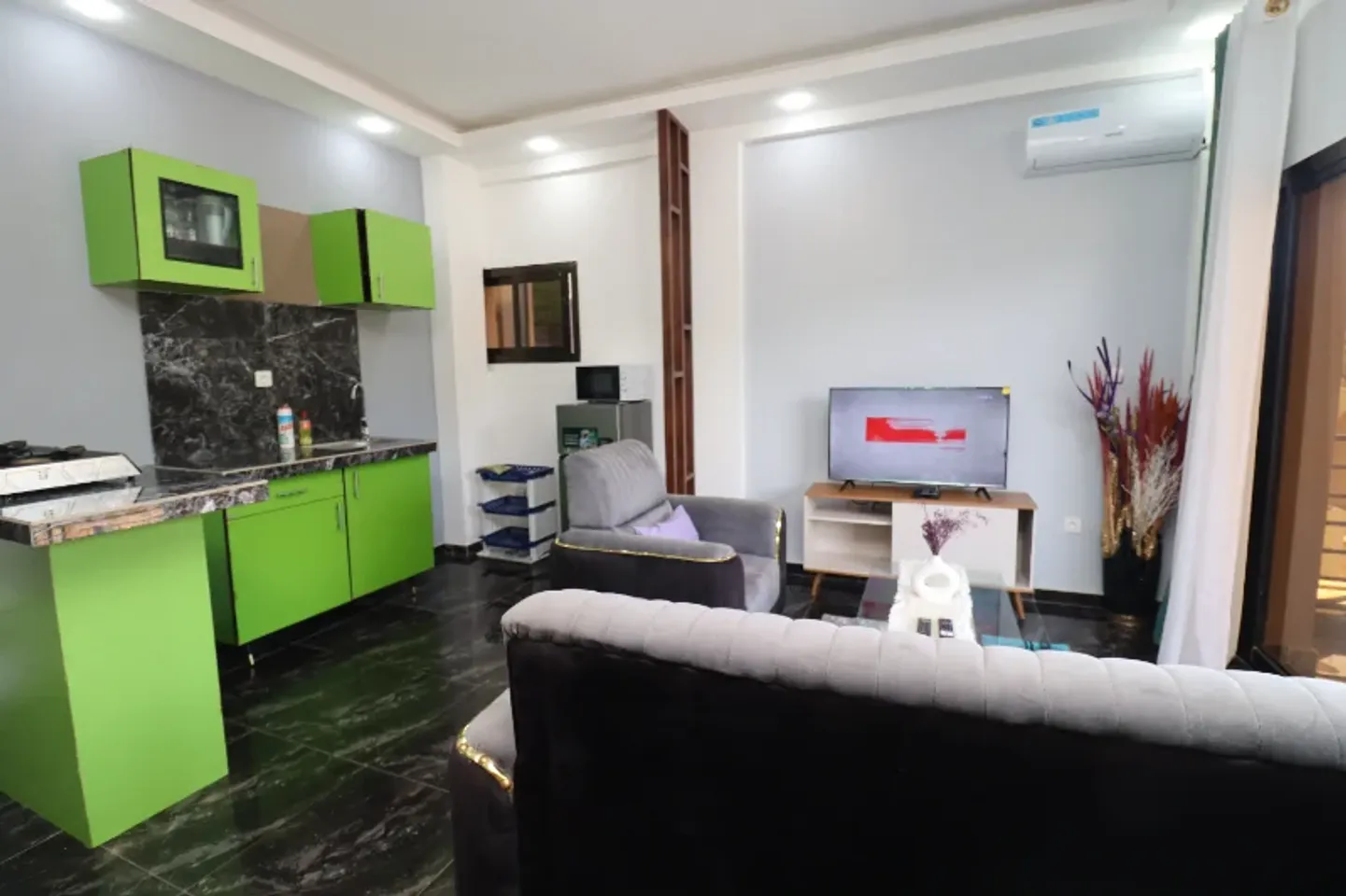 Studio Meublé Bebambwe, Kribi (1/13)