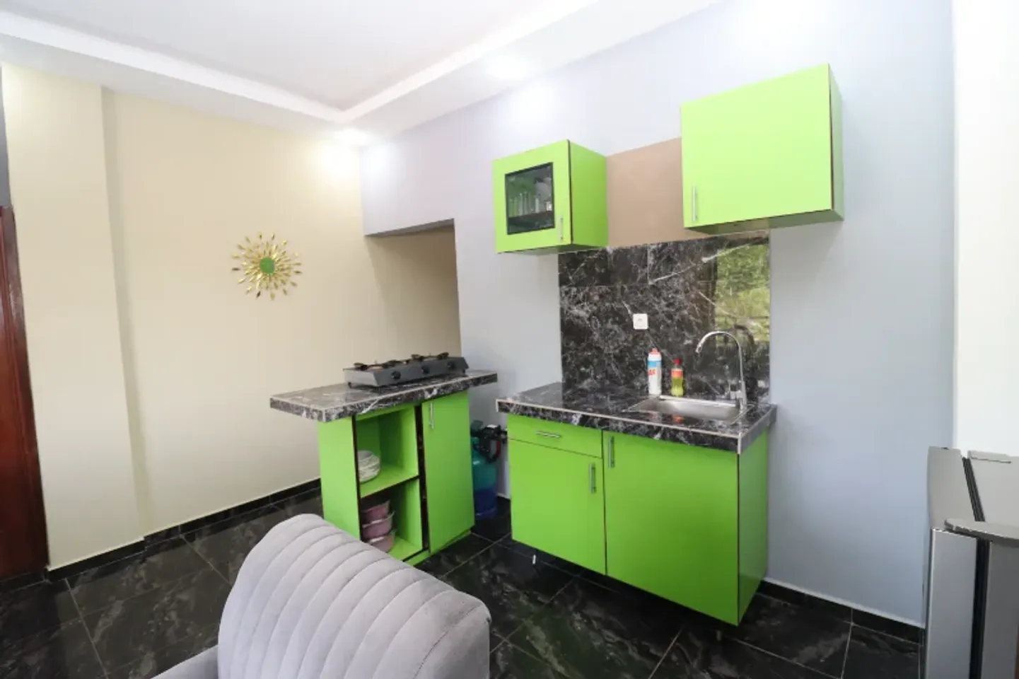 Studio Meublé Bebambwe, Kribi (6/13)