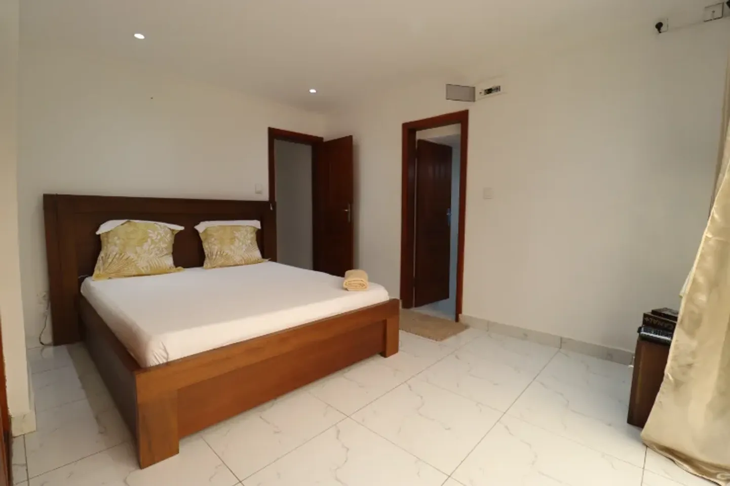 Studio Meublé Mboamanga, Kribi (9/12)